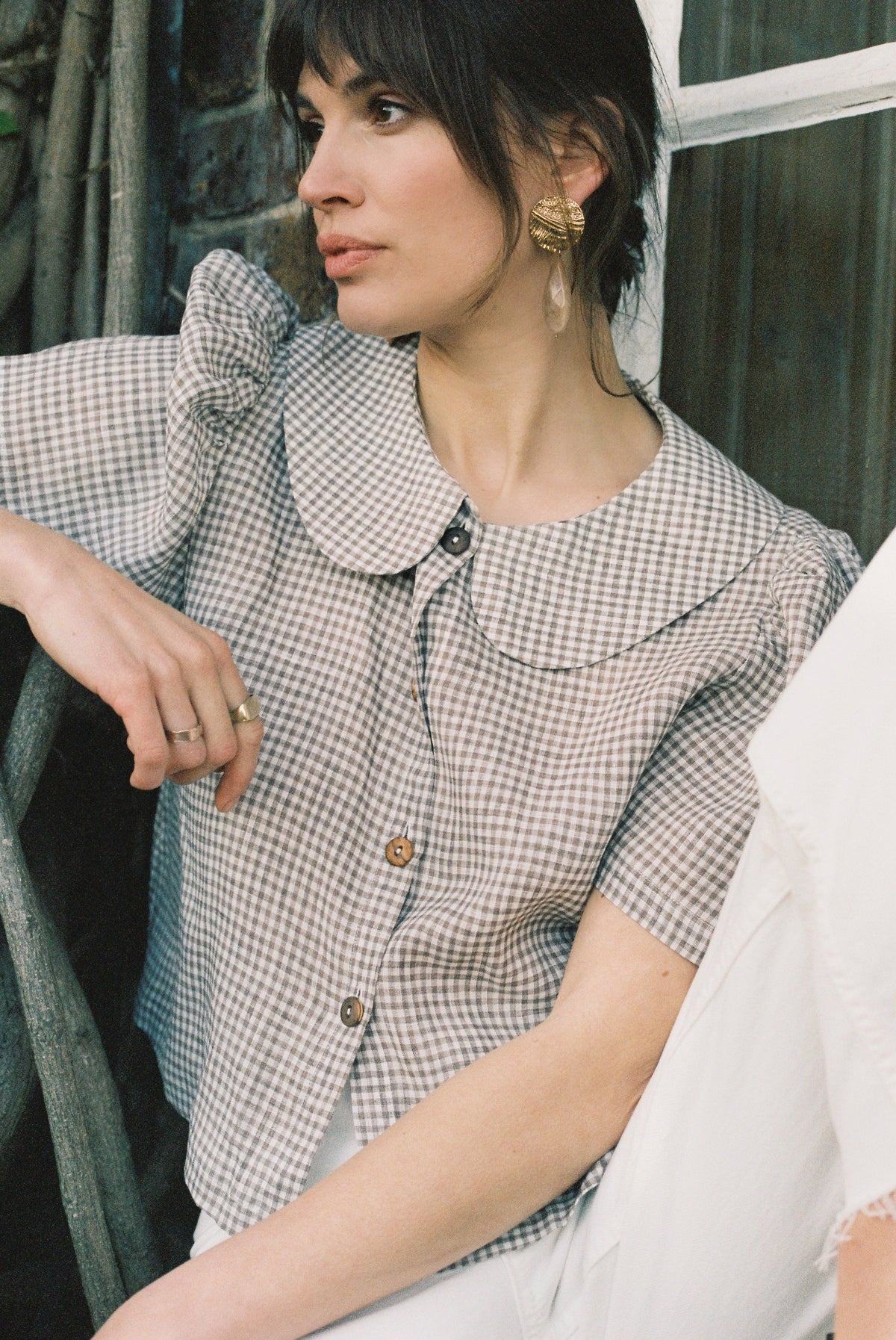 Má + Lin Frances Linen Cropped Blouse - Fawn Gingham