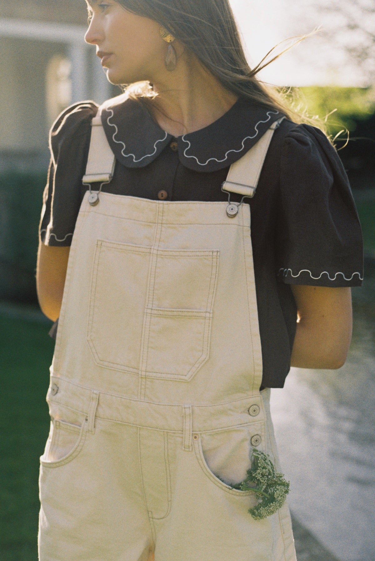 Má + Lin Frances Linen Cropped Blouse with Embroidered Trims - Chocolate