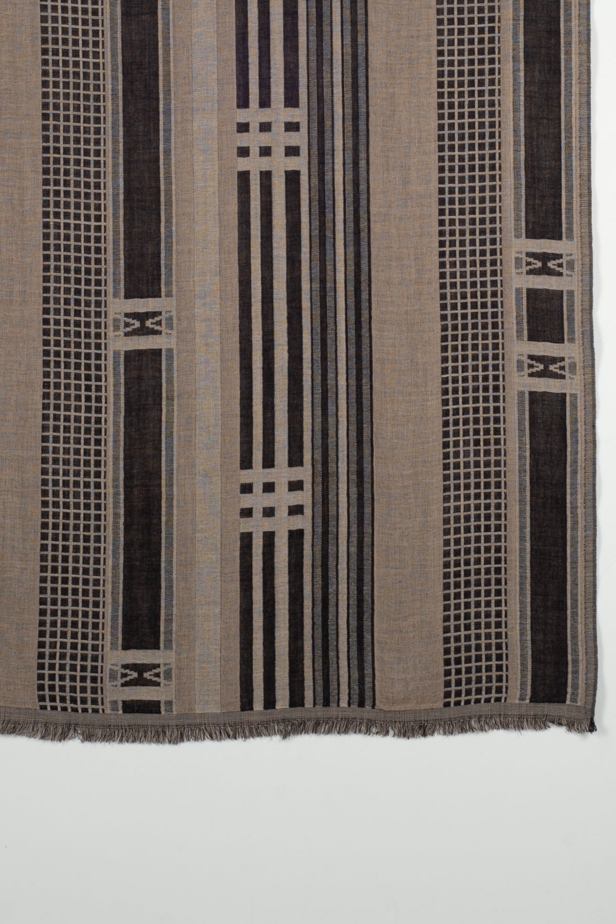 Checks & Stripes Abstract Fine Wool Jacquard Scarf – Black - Bascora