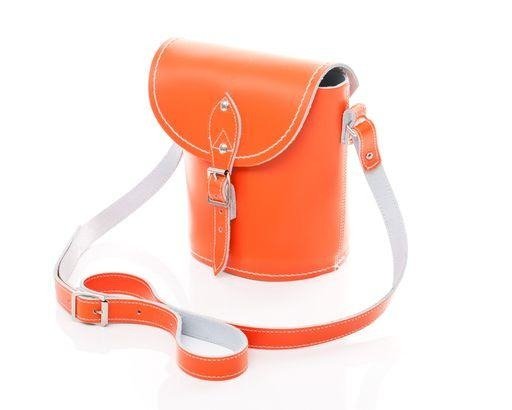 Handmade Leather Barrel Bag - Orange - Bascora