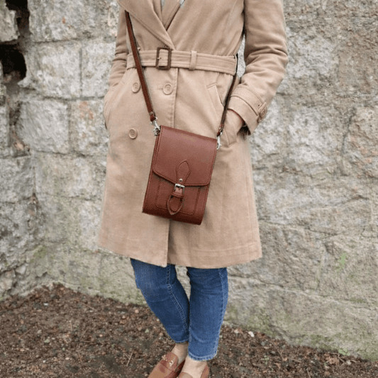 Handmade Leather Festival Phone Bag - Chestnut - Bascora