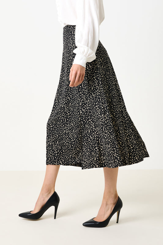 Kiyo Black Geo 11 Printed Midi Skirt - Bascora