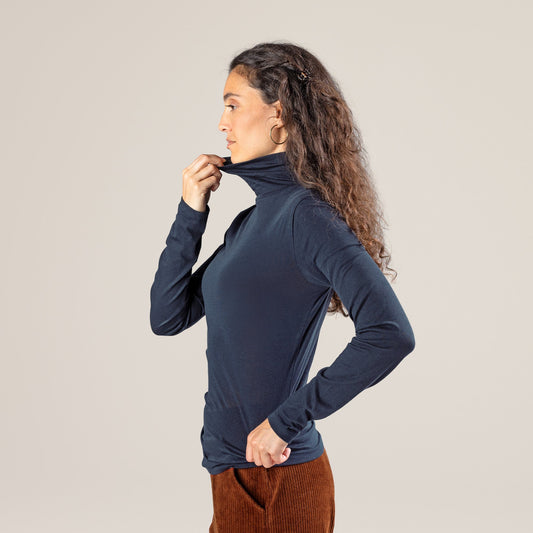 Organic Cotton Turtleneck T-Shirt – Women's - Bascora