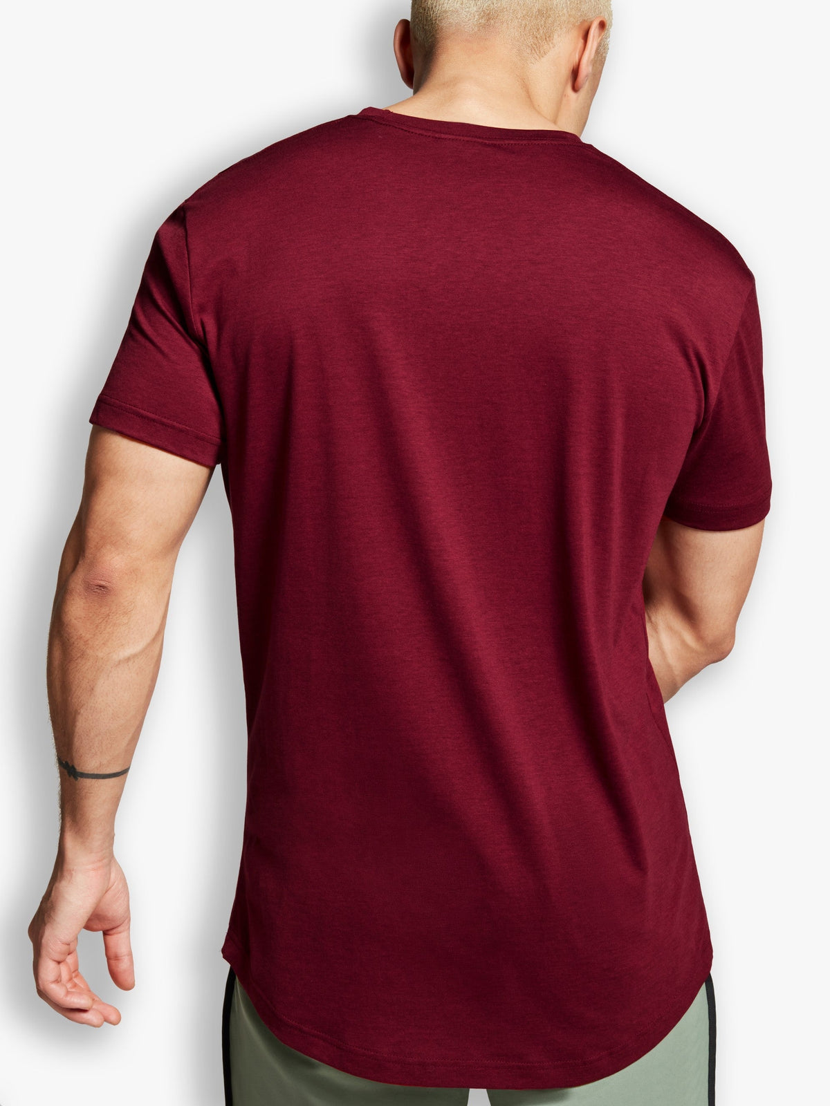 The Actor T-Shirt – Burgundy - Bascora