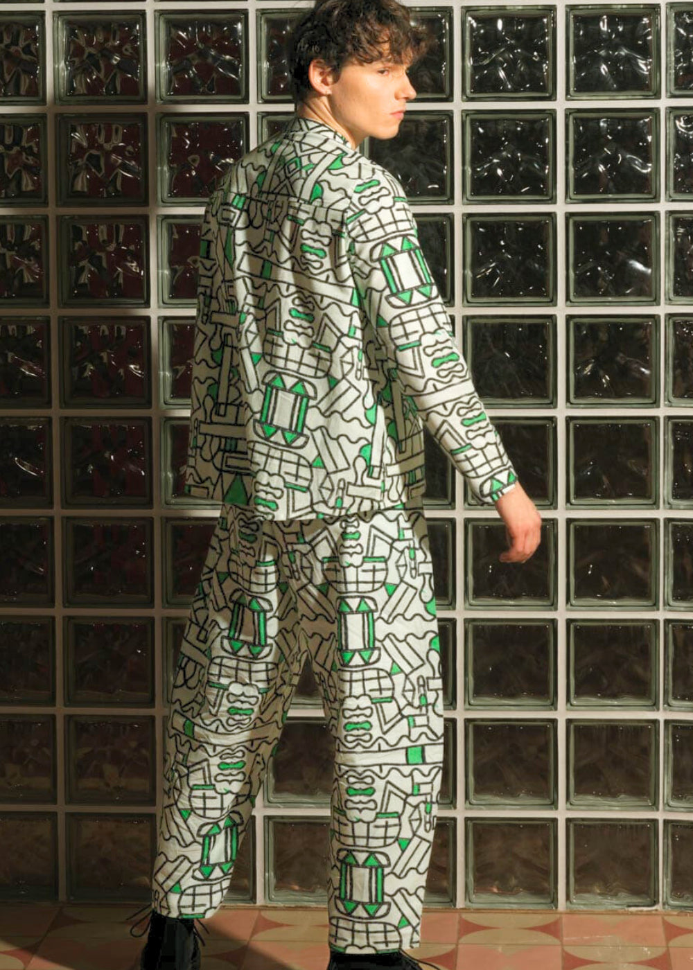 Wild Clouds Organic Cotton and Linen Shirt in Circuit Garden