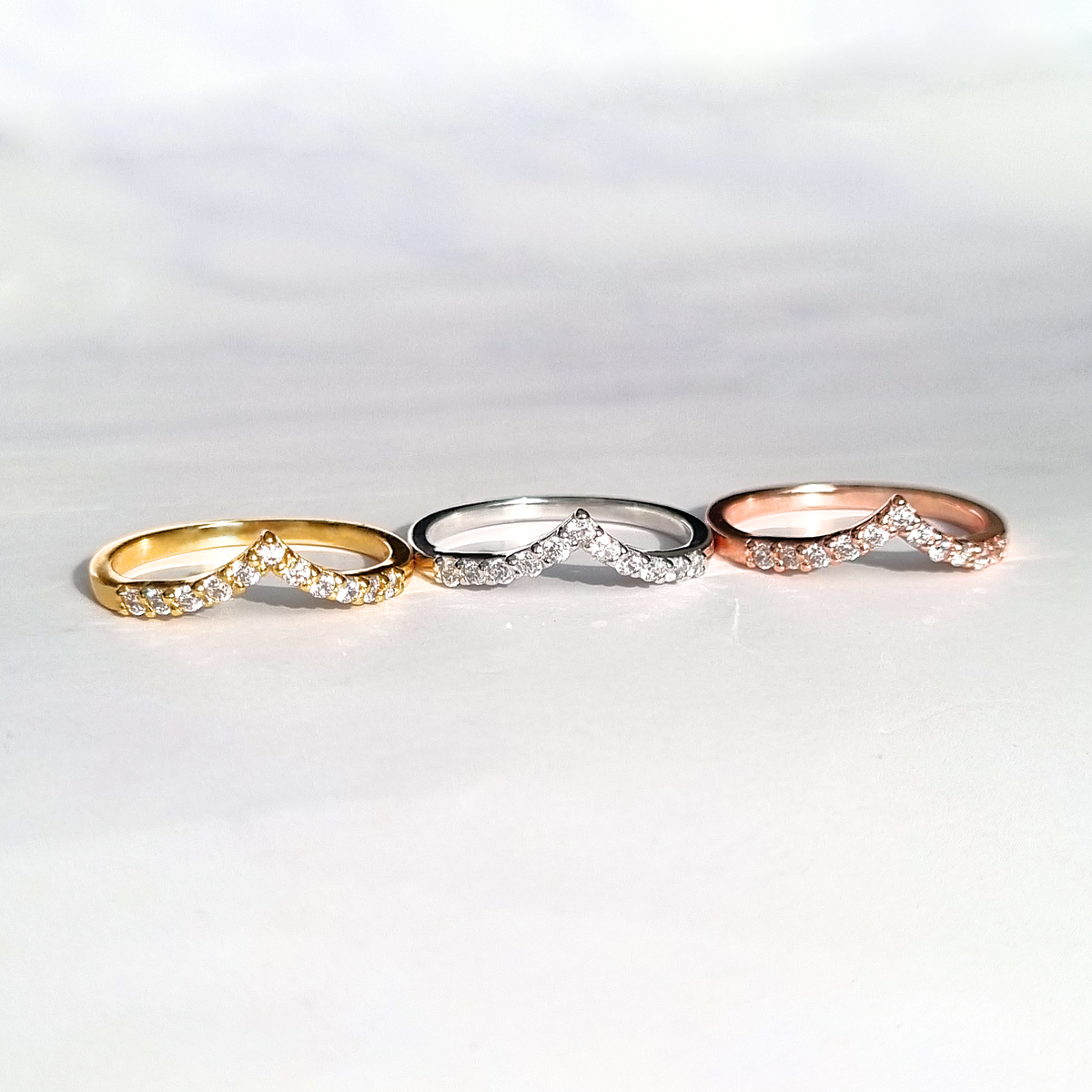Vianne Jewellery Wishbone Curved Eternity Ring in 18k Gold Vermeil