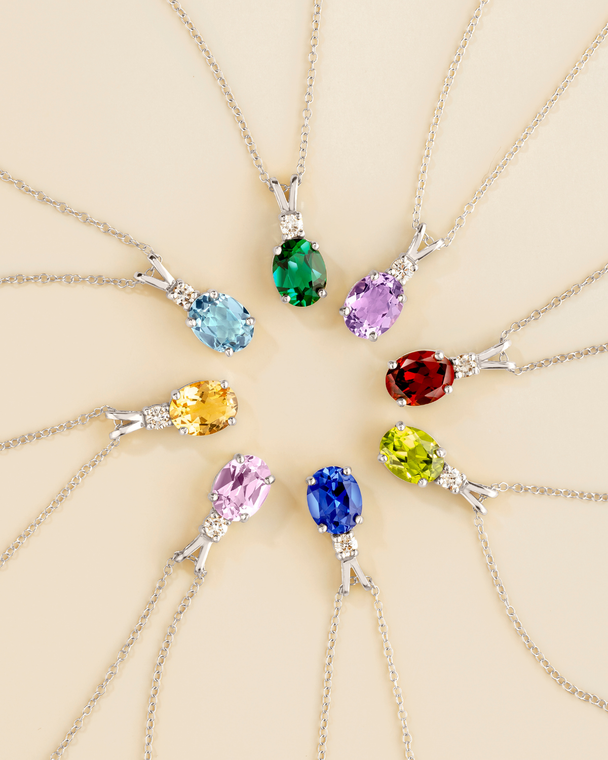 Vianne Jewellery Natural Peridot Oval Pendant Necklace in Sterling Silver