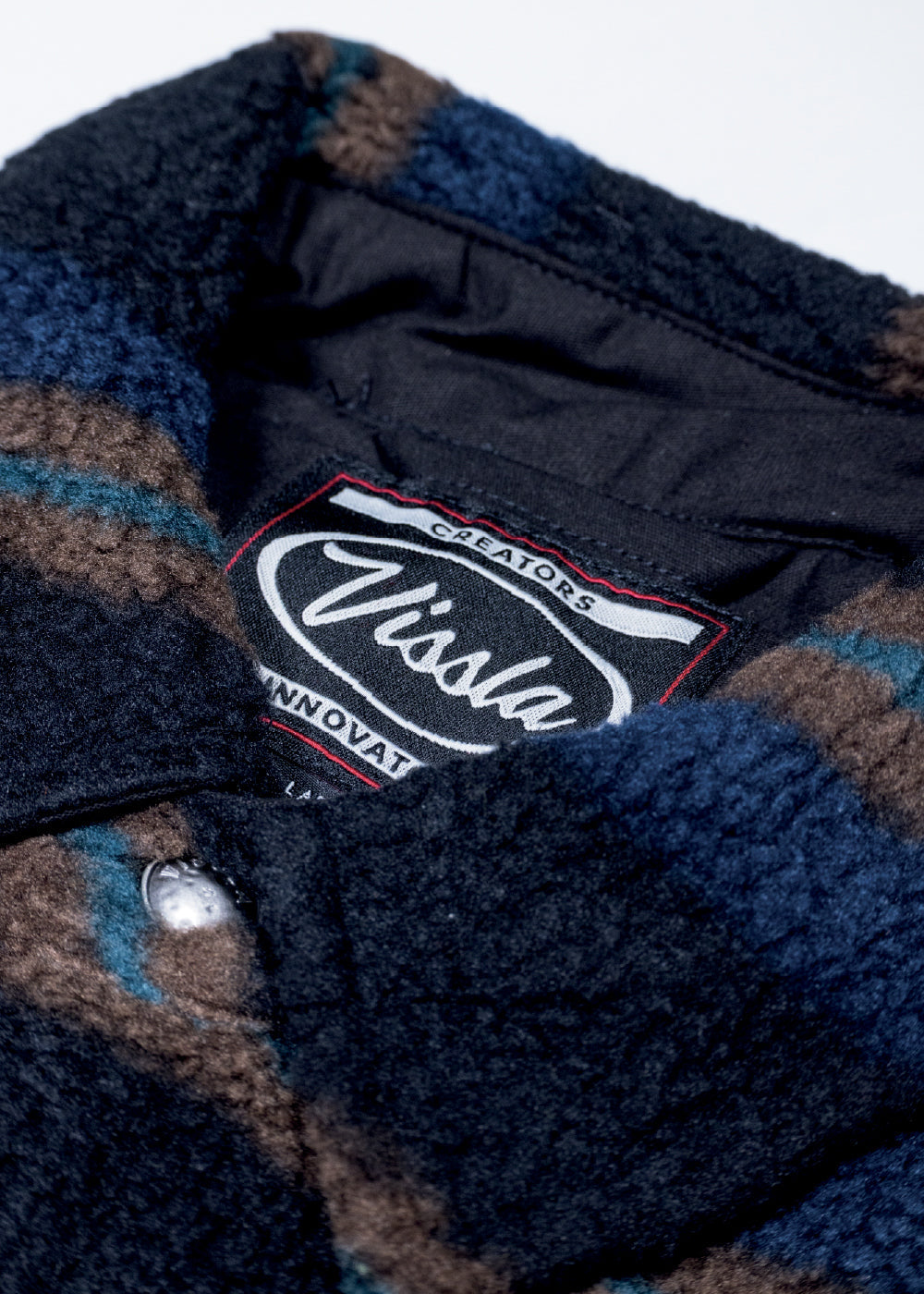 Vissla Peak Sherpa Overshirt in Black for Men