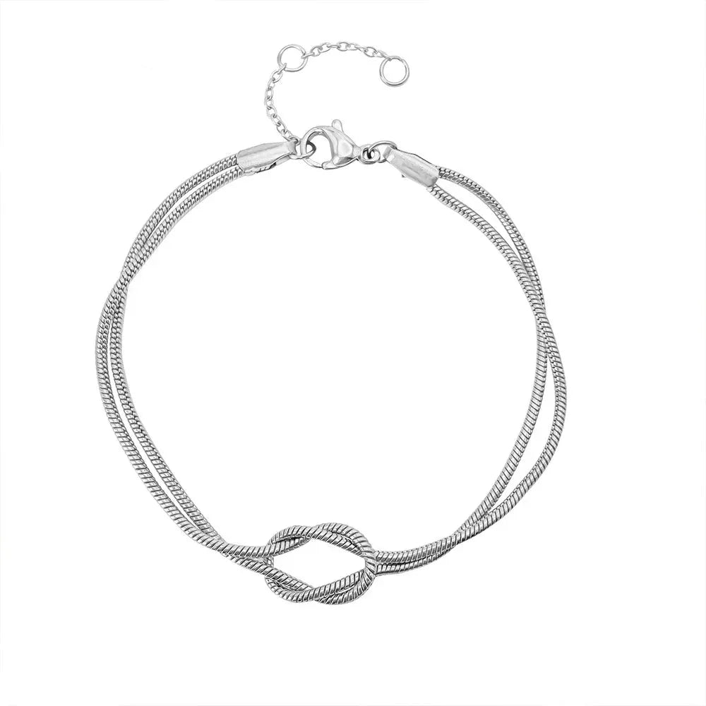 Savaé Design Snake Chain Knot Bracelet