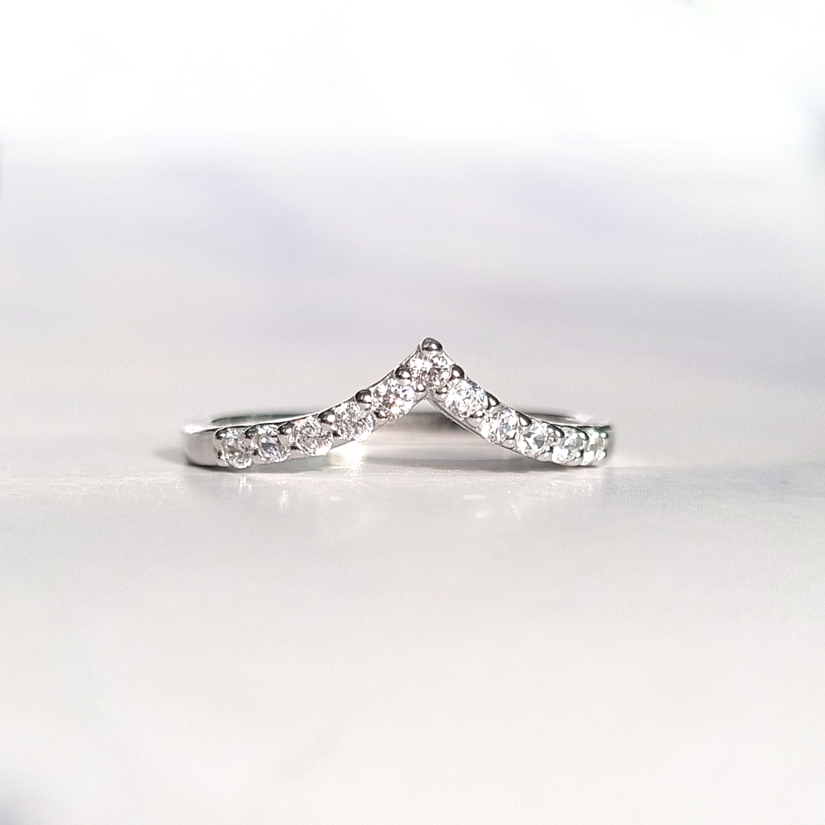 Vianne Jewellery Wishbone Curved Eternity Ring in Sterling Silver