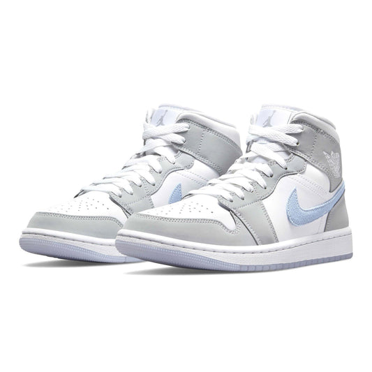 Air Jordan 1 Mid Wmns 'White Wolf Grey' - Bascora