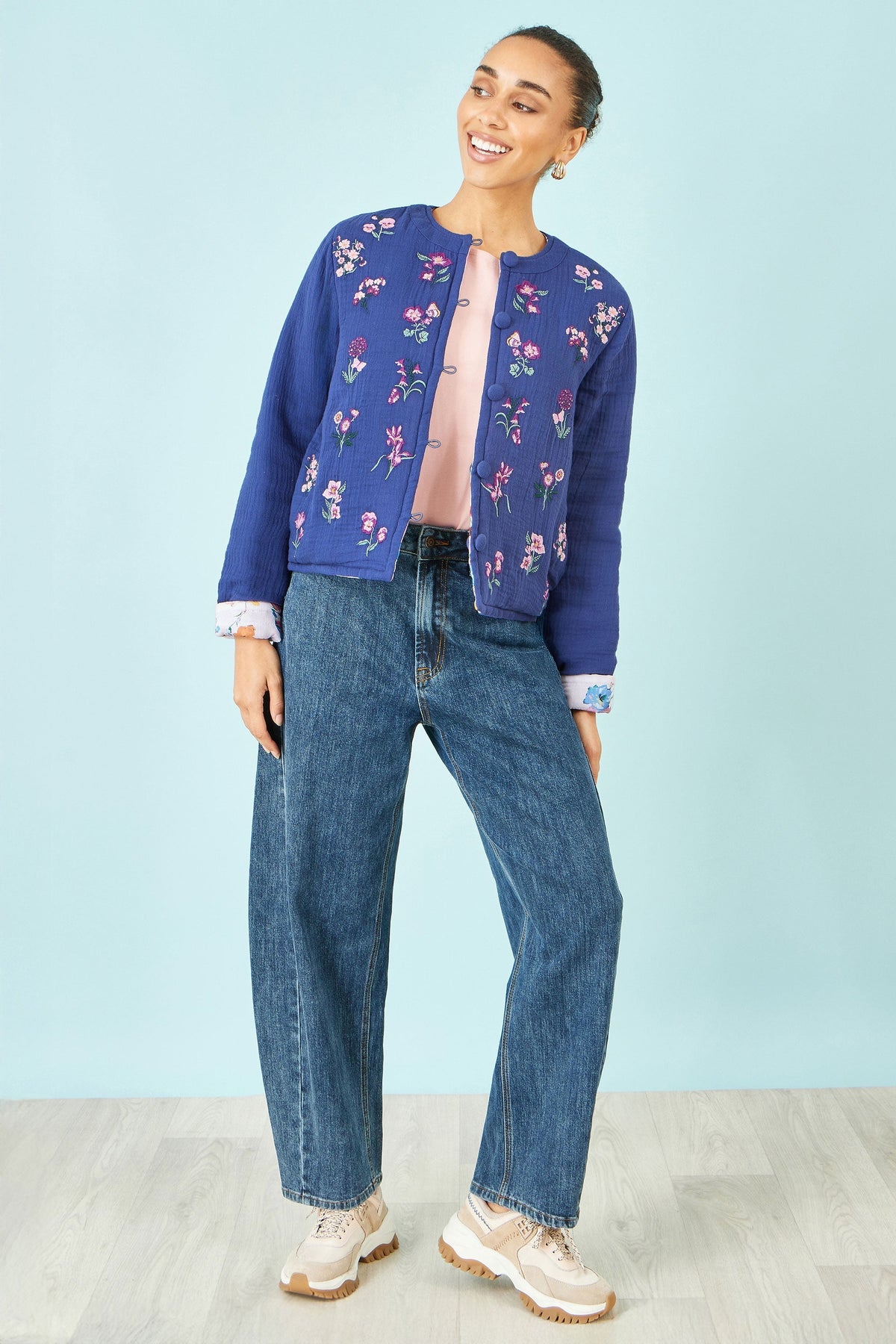 Blue Floral Embroidery Cotton Jacket - Bascora