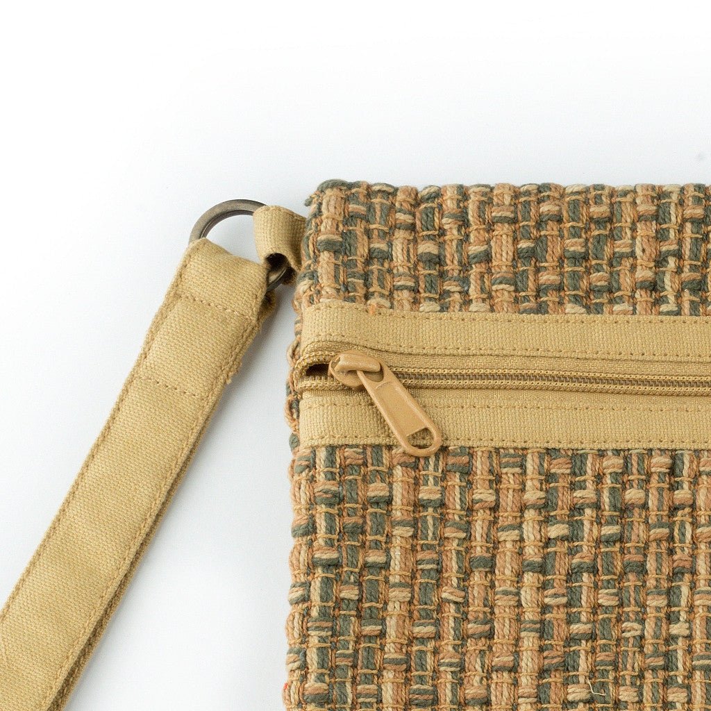 SVEŽElife Carry Me Accessories Pouch Green Beige – Wristlet