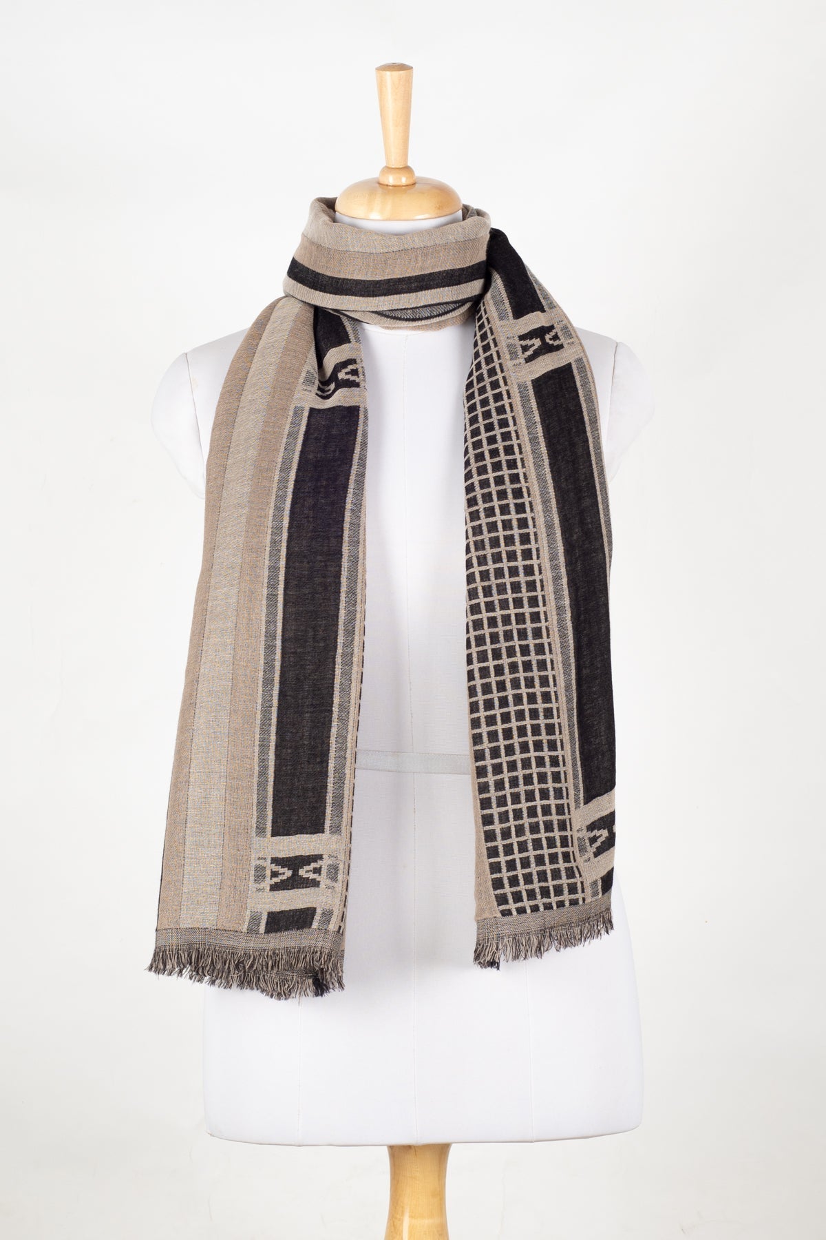 Checks & Stripes Abstract Fine Wool Jacquard Scarf – Black - Bascora