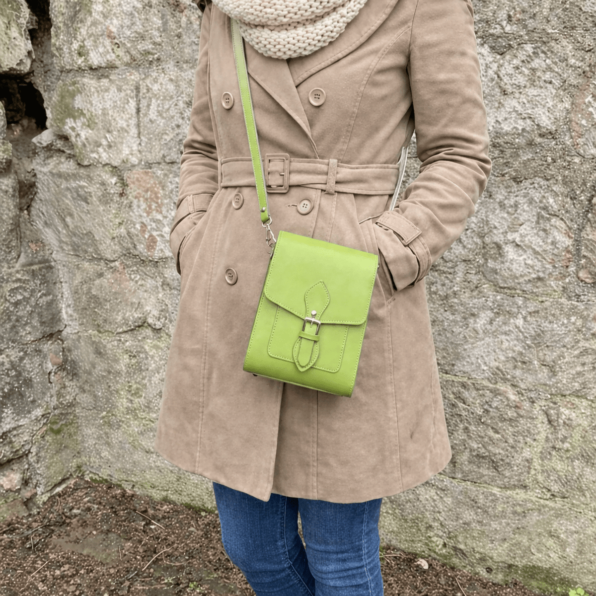 Handmade Leather Festival Phone Bag - Grass Green - Bascora