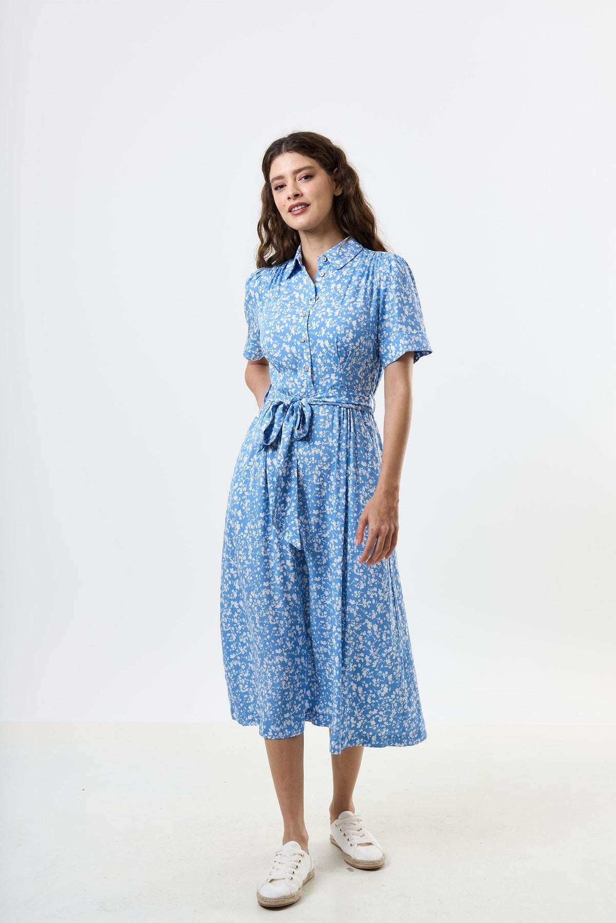 Inesa Negative Floral Print Short Sleeve Midi Shirt Dress - Blue - Bascora