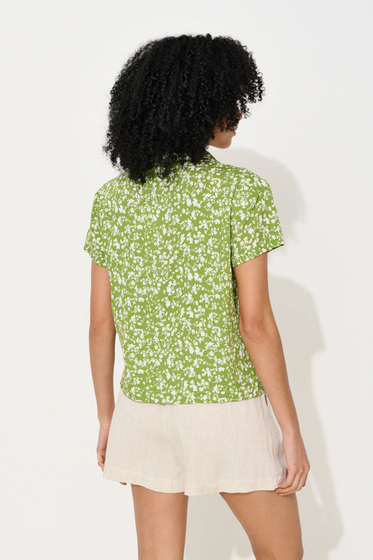 Marika Negative Floral Print Short Sleeve Shirt – Green - Bascora