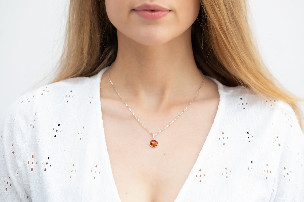 Baltic Beauty Essentials Mini Amber Pendant in Amber