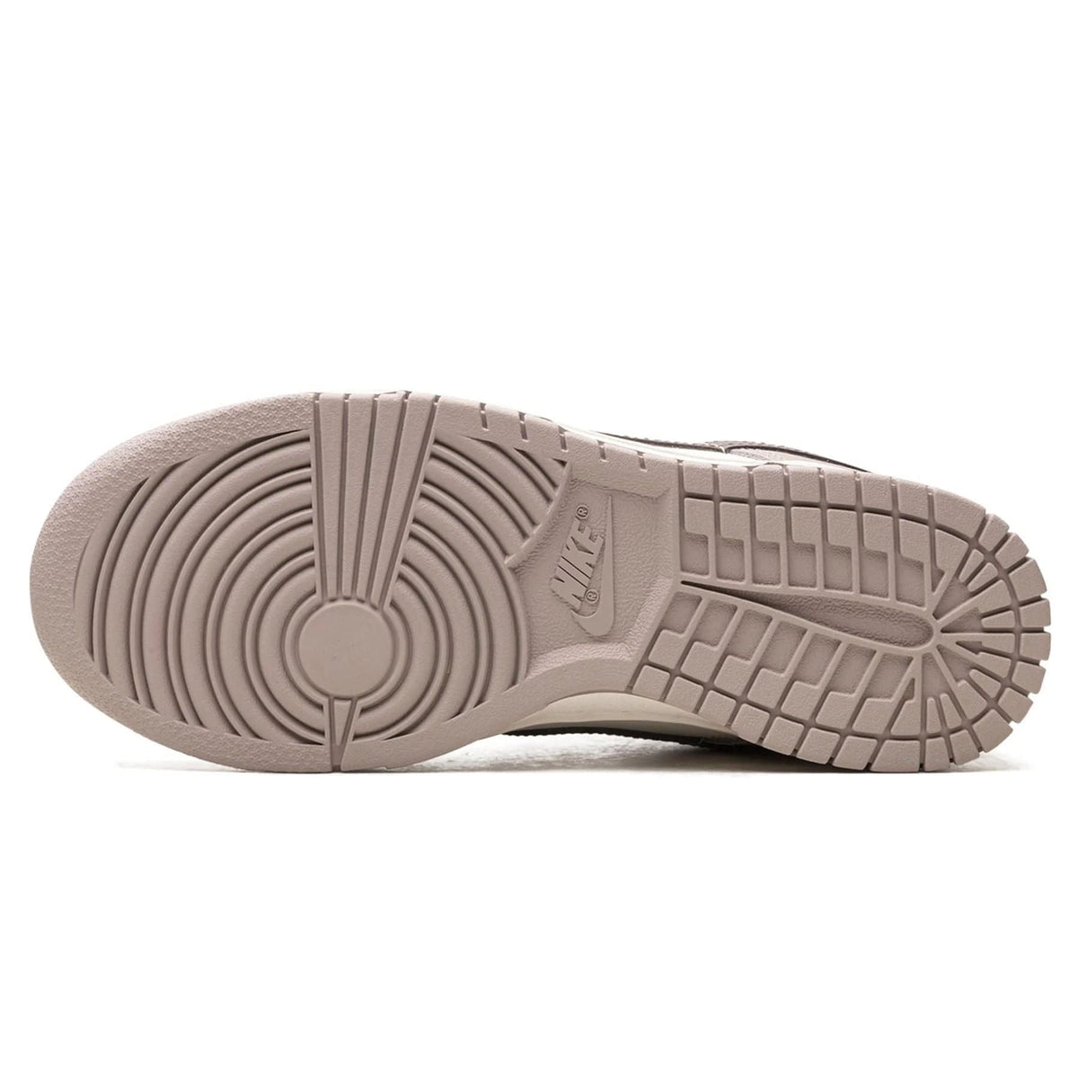 Nike Dunk Low Wmns 'Diffused Taupe' - Bascora