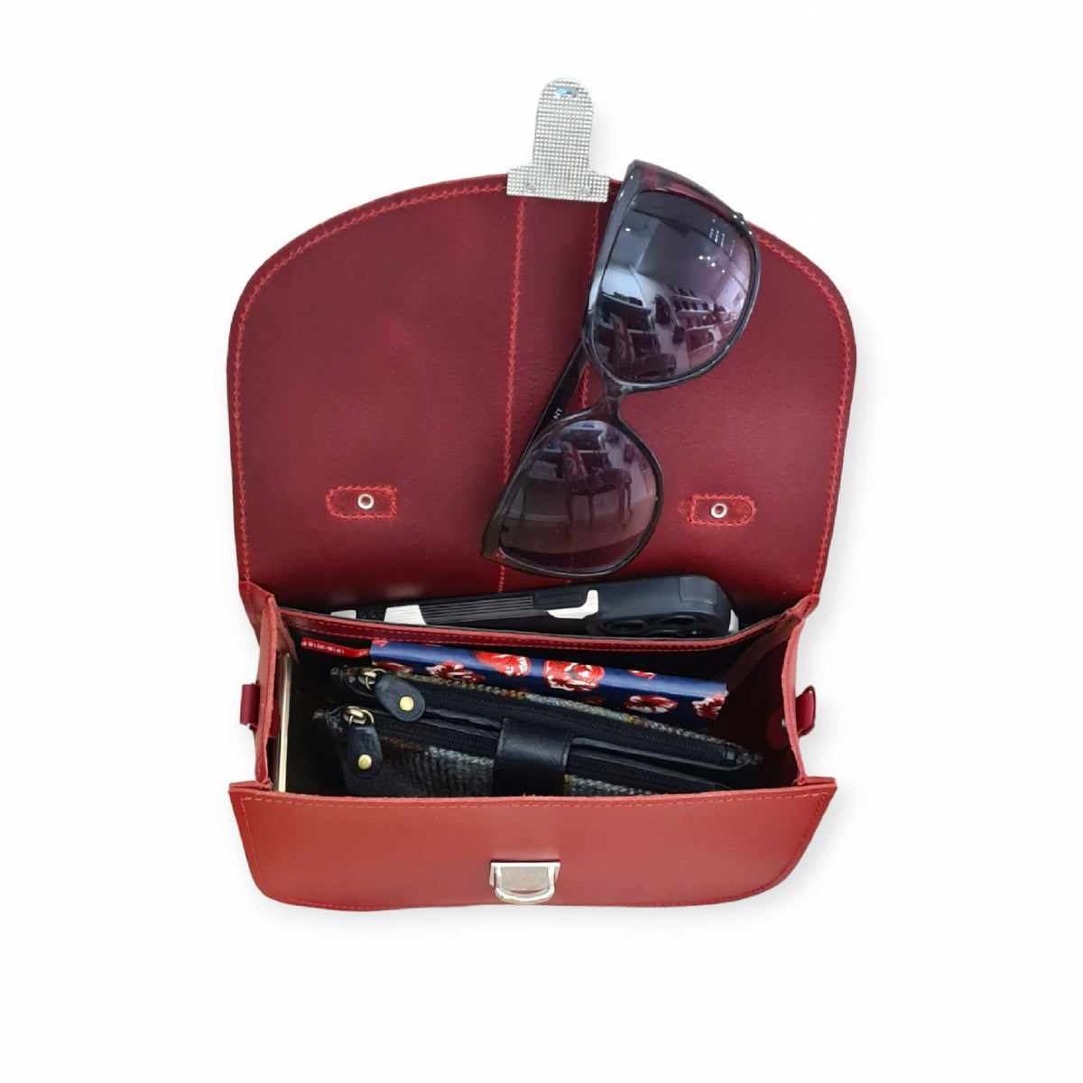 Olympia Handmade Leather Crossbody Bag – Magenta - Bascora