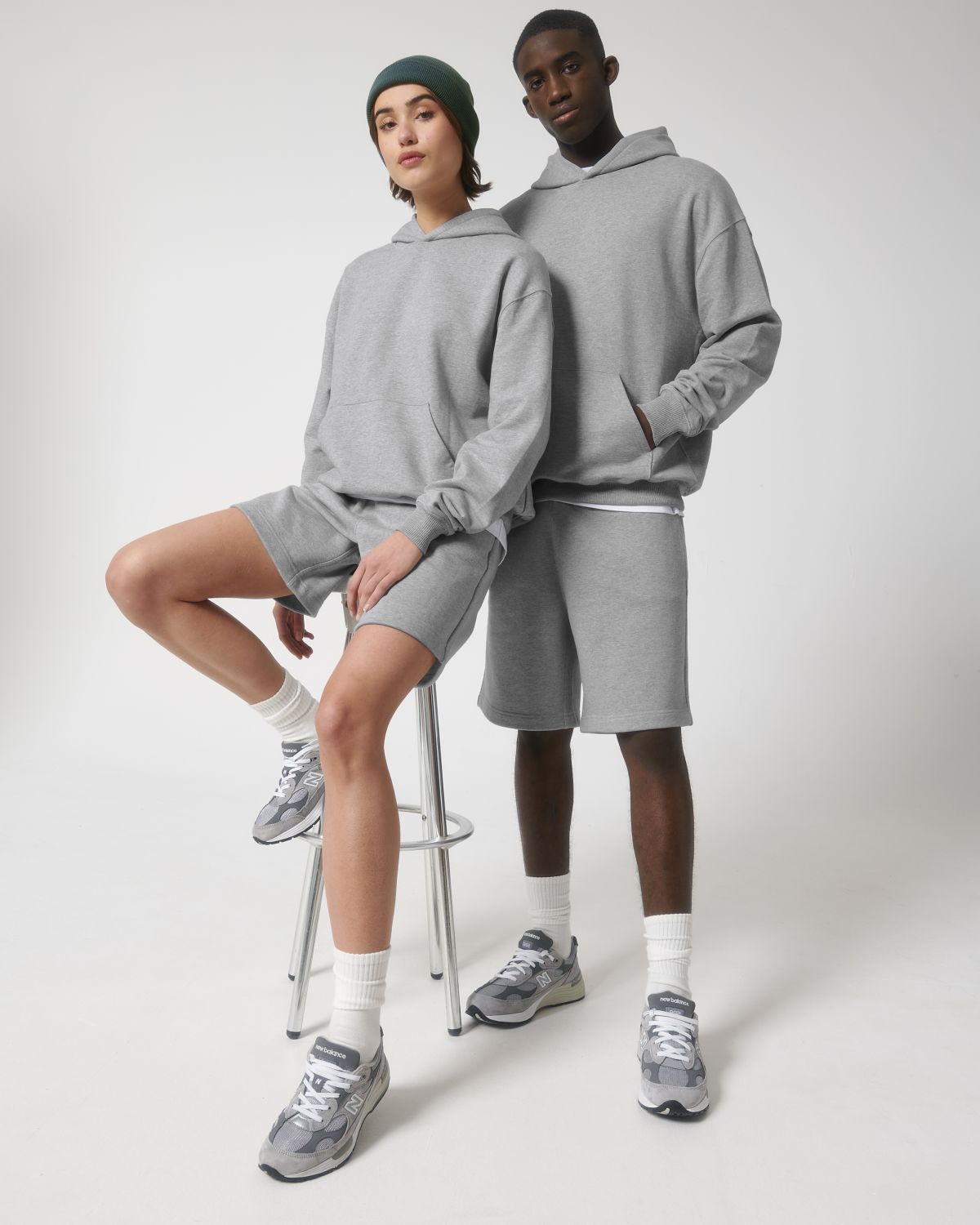 Organic Boxy Heavy Hooded Sweatshirt – Unisex - Bascora