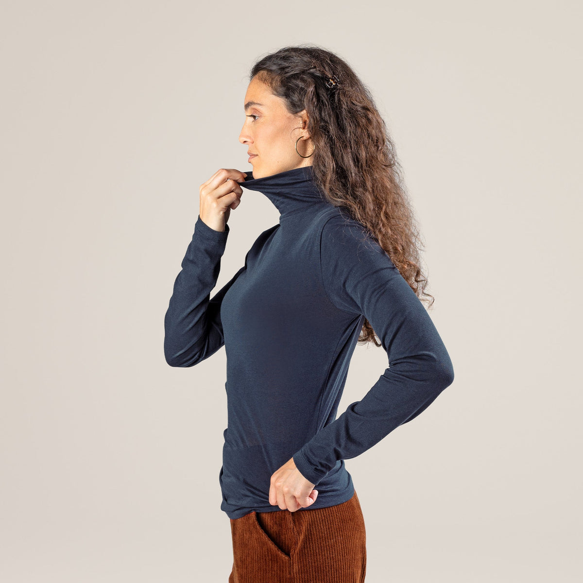 Organic Cotton Turtleneck T-Shirt – Women's - Bascora