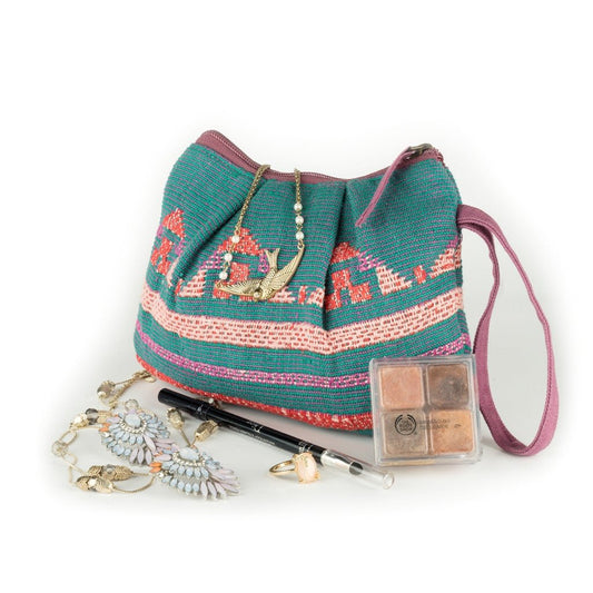 The Freelove Cosmetic Pouch from SVEŽElife - Bascora