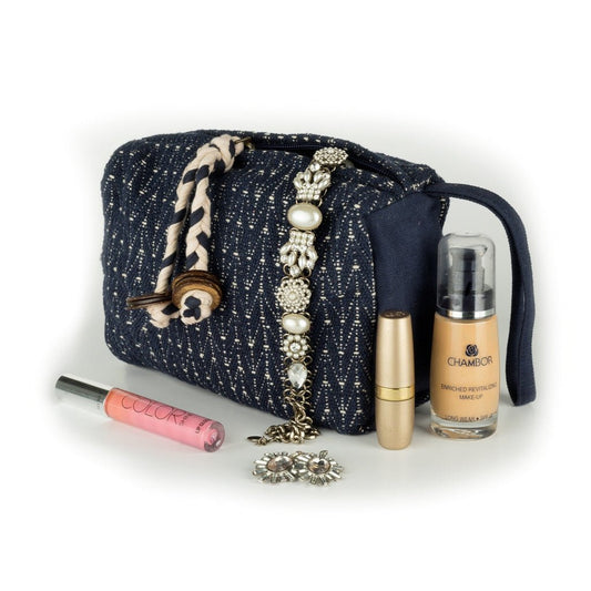 The On My Mind Cosmetic Pouch from SVEŽElife - Bascora