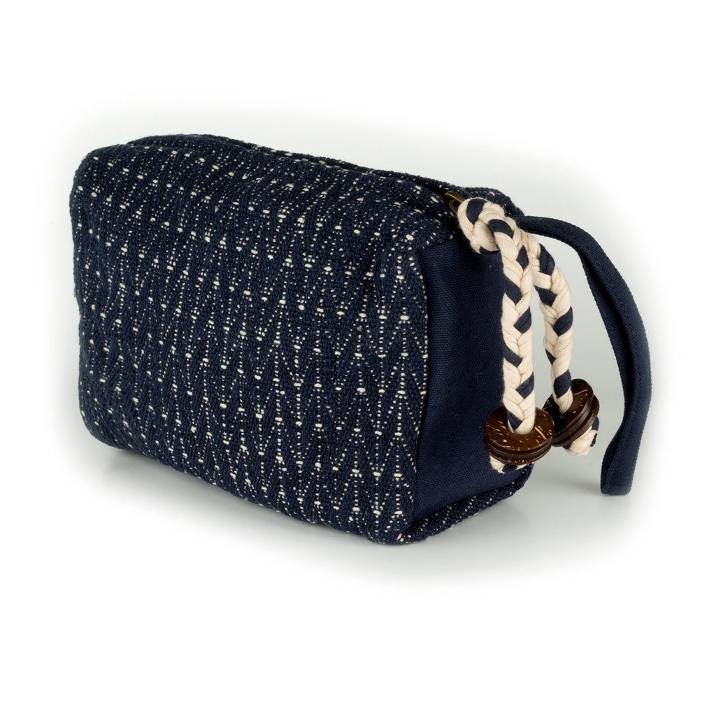 The On My Mind Cosmetic Pouch from SVEŽElife - Bascora