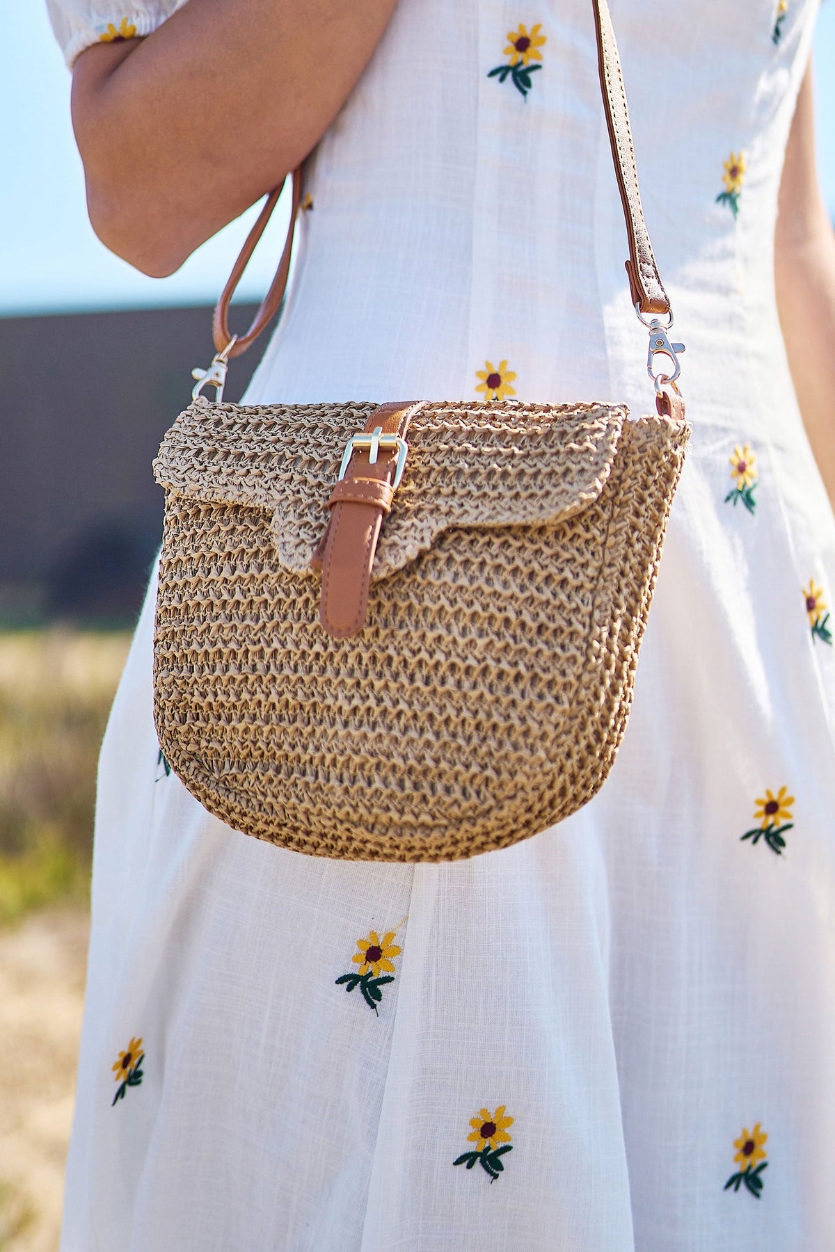 The Raffia Crossbody – Woven with Faux Leather Trim - Bascora